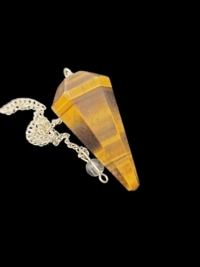 Tiger Eye Pendulum, no charm