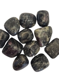 Spinel in Matrix, tumbled